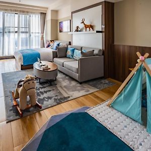 Deluxe Family Twin Room